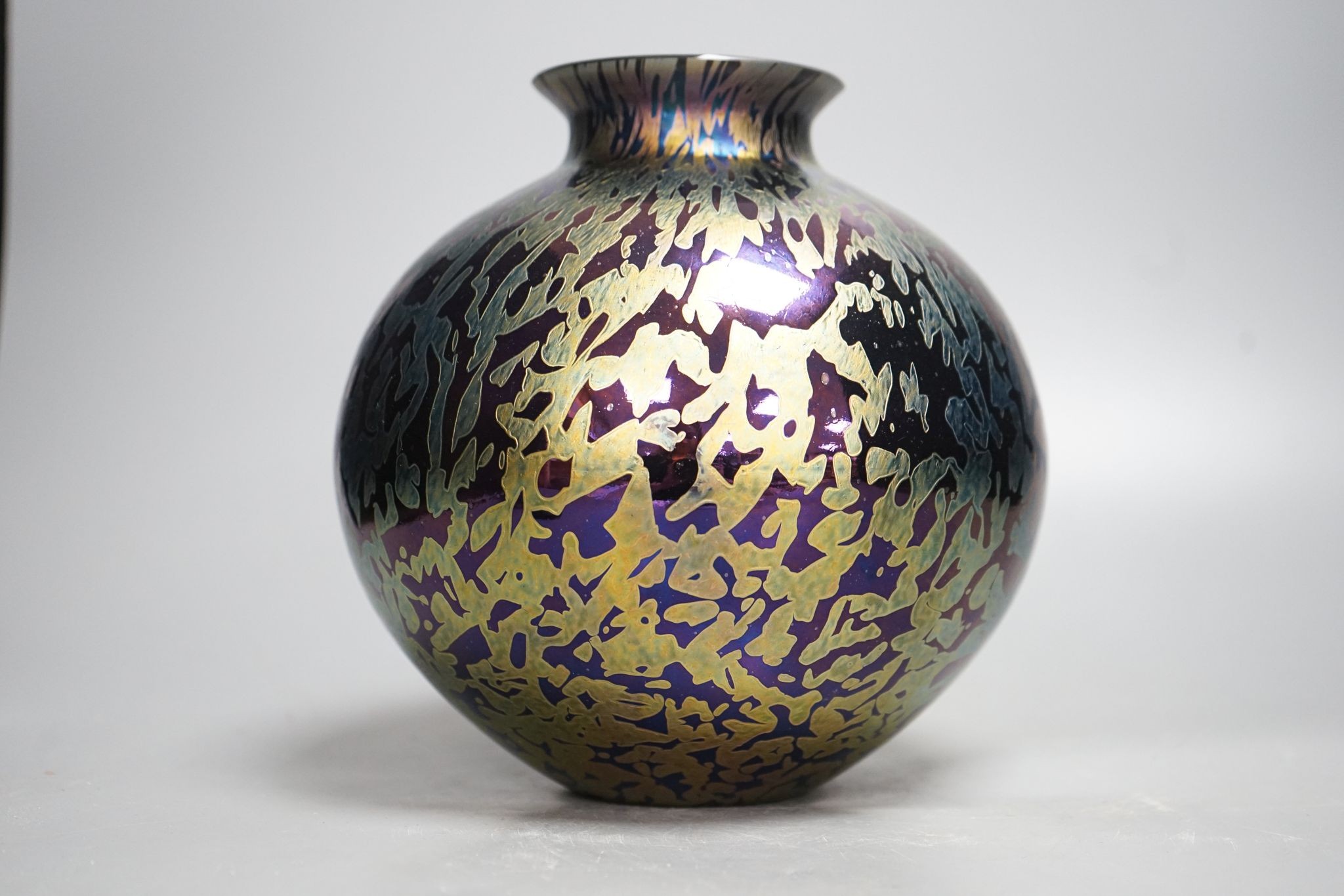 A Royal Brierley studio glass vase, 20cm